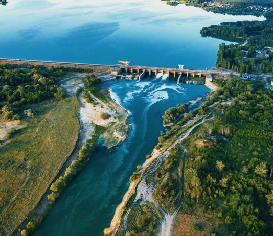 Energía hidráulica | Qué es, cómo funciona, ventajas y tipos Energía hidráulica central