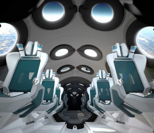Virgin Galactic revela la cabina del SpaceShipTwo | Así es la nave por dentro interior-nave