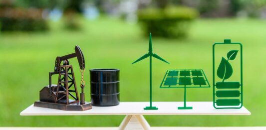 ¿Cuáles son las diferencias entre energía renovable y no renovable? energía-renovable-vs-combustibles-fósiles