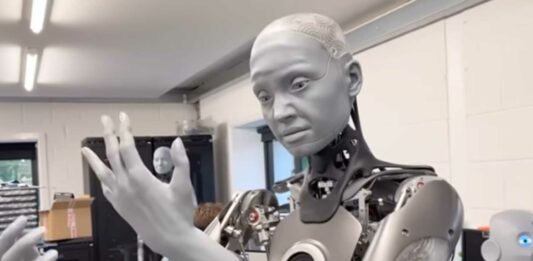 Ameca | Un inquietante robot humanoide con expresiones faciales humanas hiperrealistas ameca-robot-humanoide