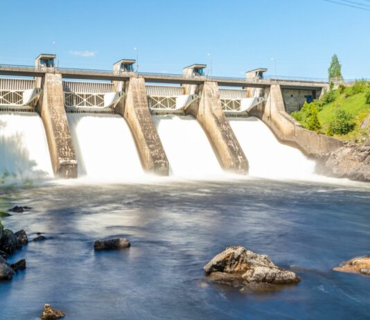 Aplicaciones de la energía hidráulica | ¿Cuáles son sus principales usos?