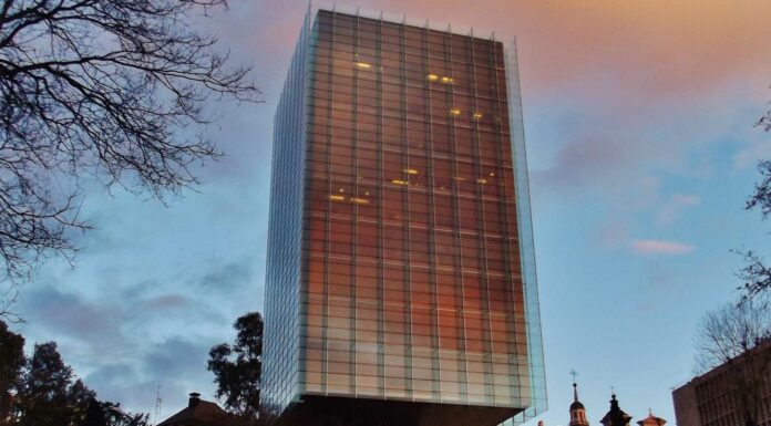 Edificios en las nubes | Arquitecto propone estructuras flotantes para ‘vivir en el aire’ edificios en las nubes