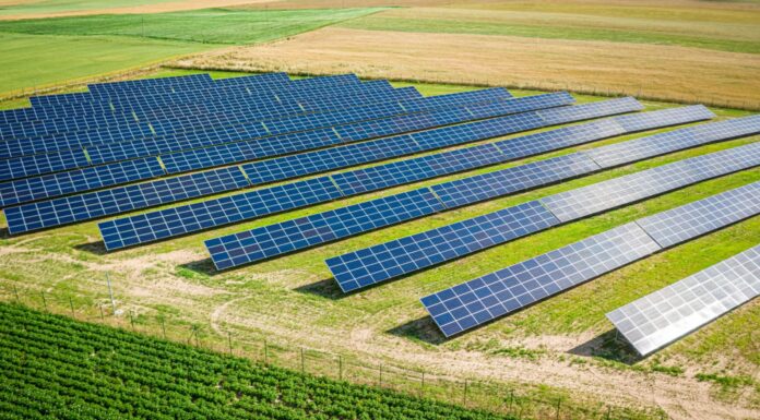 Ventajas y desventajas de los paneles solares | Beneficios vs. Inconvenientes