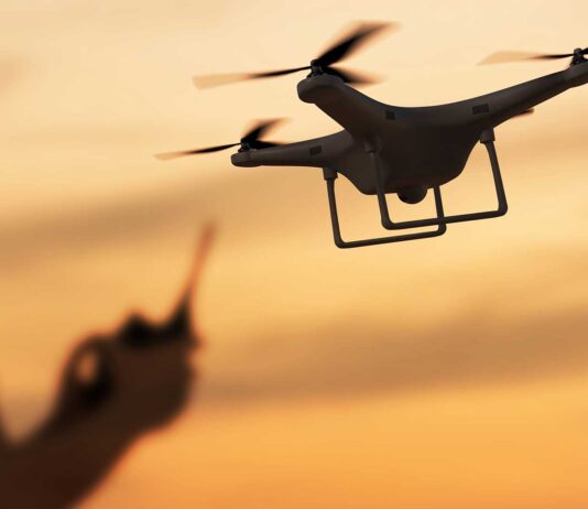 ¿Cuánto cobra un piloto de drones? ¡Te sorprenderá! salario piloto de drones