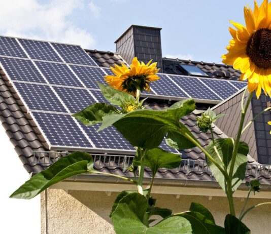 Instalación de paneles solares en casa | Guía paso a paso