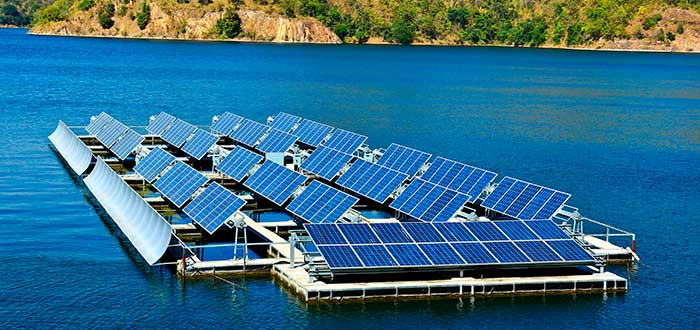 Paneles solares flotantes - Tecnologías para energía solar